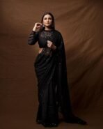 Sidhidata Women's Sequence Work Georgette Saree With Blouse Piece (Parineeti Sequence) - Image 4