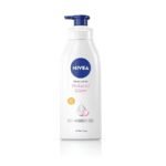 NIVEA Body Lotion Natural Glow,Cell Repair With Uva/Uvb Filters And Spf 15|50X Vitamin C For Even Skin Tone|Light Moisturising, Non-Greasy Formula With Cooling Sensation|Glowing Skin For Unisex|400 Ml