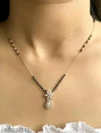 Sizzling Chunky Women Necklaces & Chains