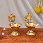 Amazon Brand - Umi Pure Brass Shanku Chakra kuber Diya Diwali Decoration Item for Home Decor - Brass shanku Chakra kuber Diya for puja Room & Office Decor, Living Room, Diwali Festival Gift Item(AA1103/120)